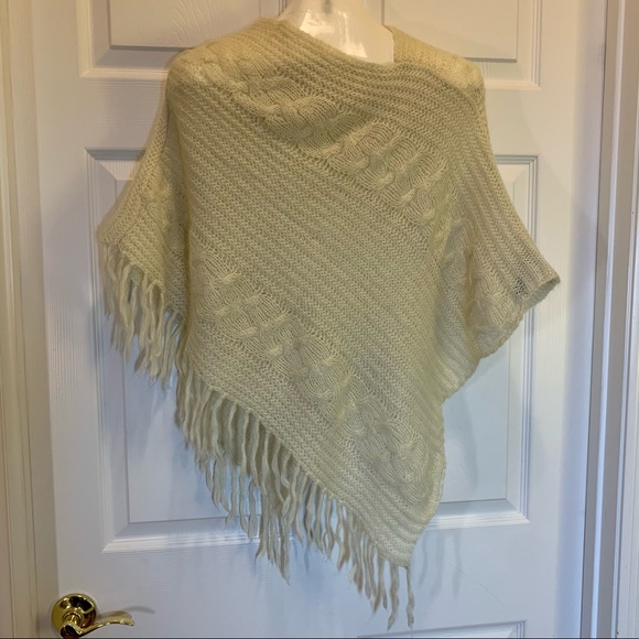 American Eagle Outfitters Poncho One Size Fits All - Picture 1 of 4